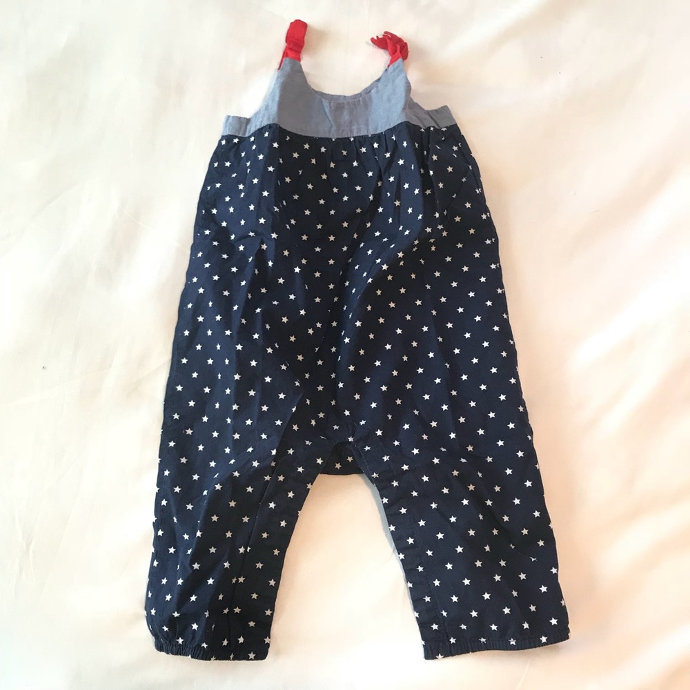 Baby GAP one piece. 6-12 m